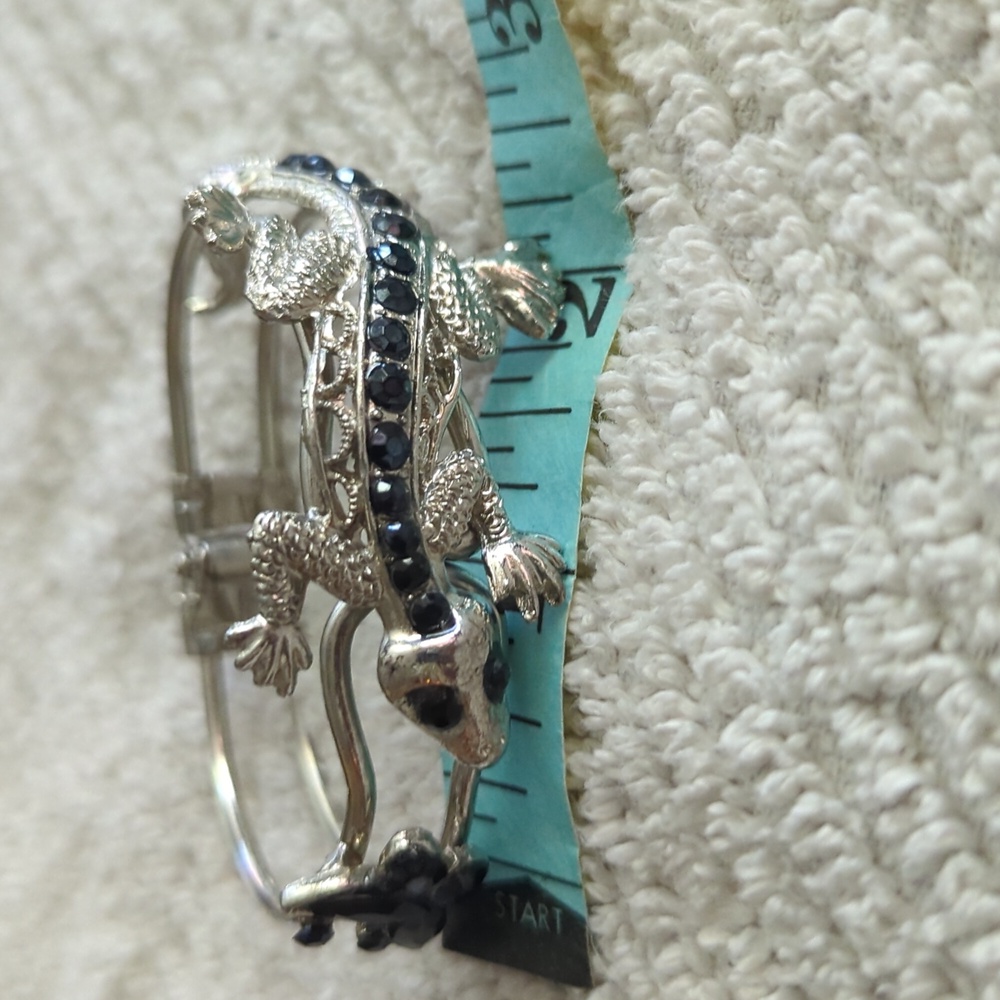 ~ Bracelet - Picture 2 of 14
